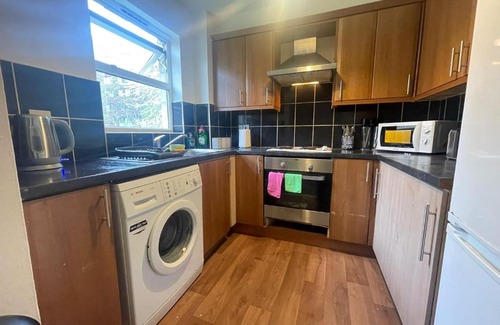 Barking Maison | Private room near Barking Station
