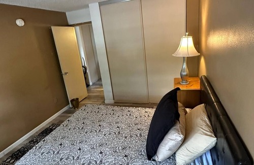 Goldsmith Appartement | Private room near everything in Denver!