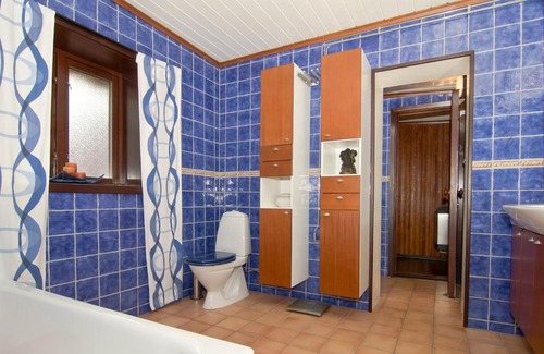Umea Maison | Private Room with No Windows in Shared House-4