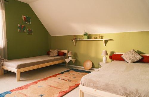 Misburg Maison | Private Room with own bathroom
