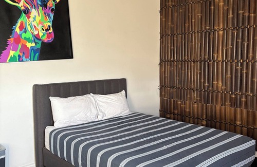 Melbourne Hôtel | Private Rooms Available - NO BILLS or BOND required