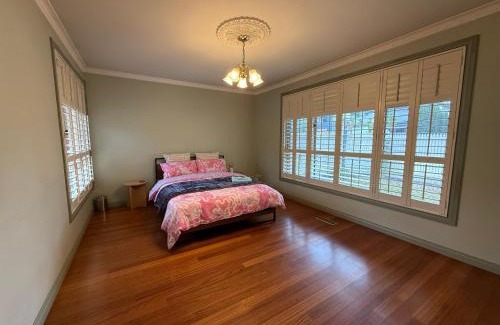 Bentleigh Maison | Private Rooms in Bentleigh 1 min to Train Station, Cafes and close to Monash Uni