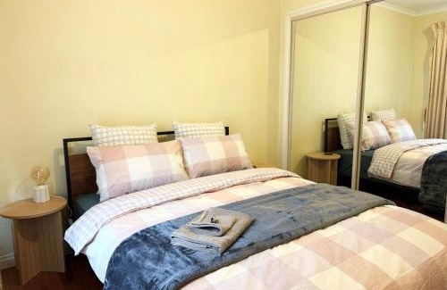 Bentleigh Maison | Private Rooms in Bentleigh 1 min to Train Station, Cafes and close to Monash Uni