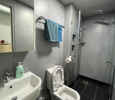 Downtown Kota Kinabalu Appartement | Private Royal Top-Floor Corner, Stunning Oceanview Luxury Stay -Mango House6
