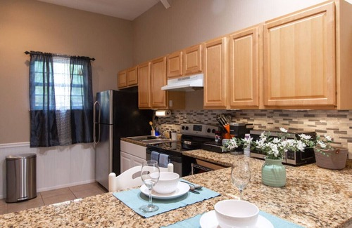San Marco Maison | Private San Marco Studio – Walk to River, Dining & Shops