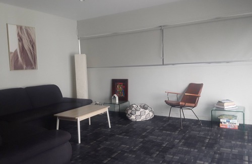Tauranga Maison | PRIVATE, SECURE, CITY CENTER ROOM A3