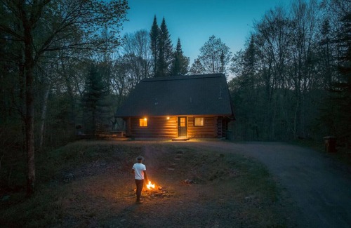 Lac Superieur Village Chalet De Ski | Private SPA / Scrabble