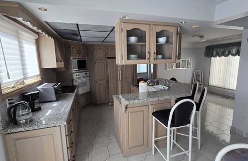 Highland Maison | Private Spacious Home - Central Location