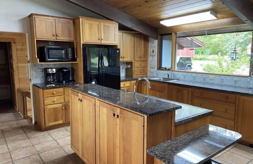 Schuyler Falls Maison | Private, spacious Adirondack Region home with view, perfect for family reunions!
