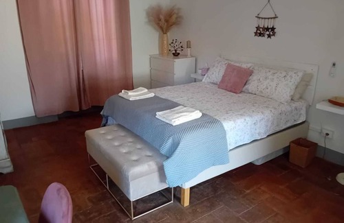 Tuoro sul Trasimeno Autre | Private Stone Cottage with Starlink & Lake Views - Remote Workers' Dream!