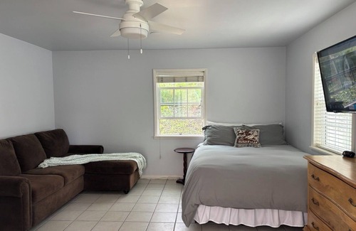 Torrance Appartement | Private studio in Redondo Beach - steps from the beach