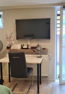 Beersel Appartement | Private studio near train station & Sonian Forest