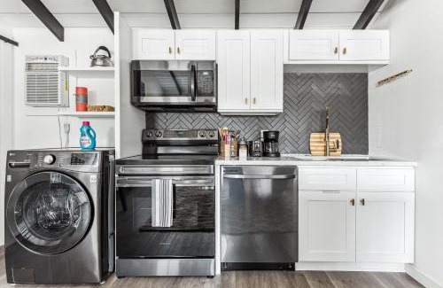 Thousand Oaks Appartement | Private Studio Oasis with Nature at Your Doorstep