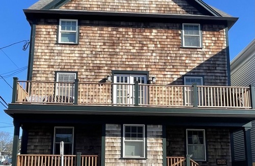 Fifth Ward Copropriété | PRIVATE studio w/full bath @ "1750 John Sullivan House" on Historic Thames St