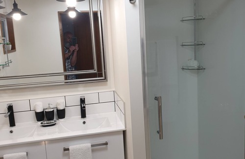 Dunedin Appartement | Studio privé avec sauna et spa