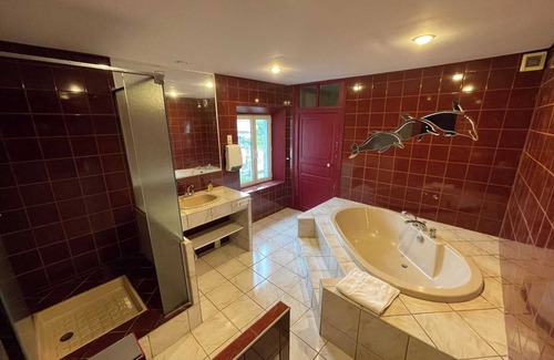 Corbeilles Lit Et Petit-Déjeuner | Private suite at Domaine des Étoiles du Gâtinais
