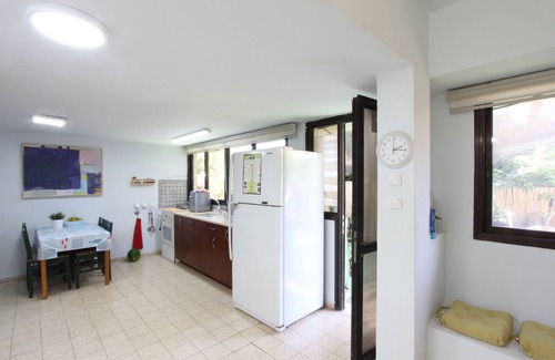 Gedera Appartement | Comme à la maison, Gedera-Room-BnB, hébergement dans le centre d'Israël, agréable et confortable.