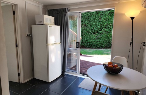 Taupo Appartement | Private Suite - Walk to Lake & Town