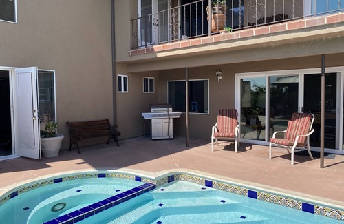 Del Cerro Maison | Private Suite with Pool - Newly Decorated - Centrally Located