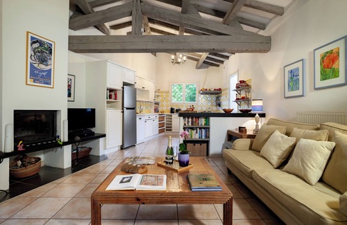 Ceret Villa | Villa ensoleillée avec magnifique piscine