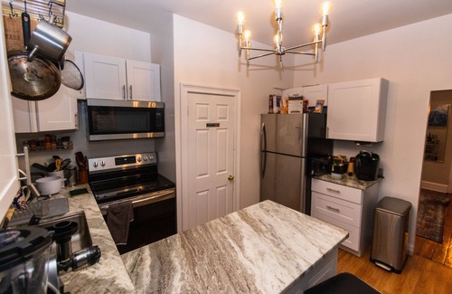 Downtown Wilmington Maison | Private townhouse near downtown and state park