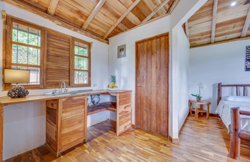 Canafistula Hôtel | Private Triple Bungalow with Nature View