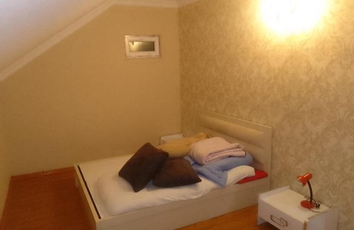 Vake-Saburtalo Maison | Private two storey house