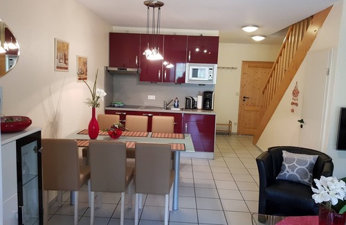 Haren Maison | Maison de vacances meublée moderne de privé dans le centre de vacances Dankern