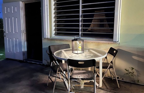 Frederiksted Southeast Cottage | Private Studio 7 min drive to F’sted town,beach