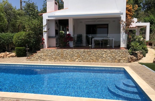Boliqueime Maison | Private Villa, Hillside, Sea View in Quiet Area, Own Pool, 20 min to the Beach