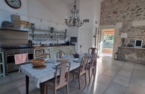 Montaud Autre | Villa privée à Montaud : Élégance et Tranquillité