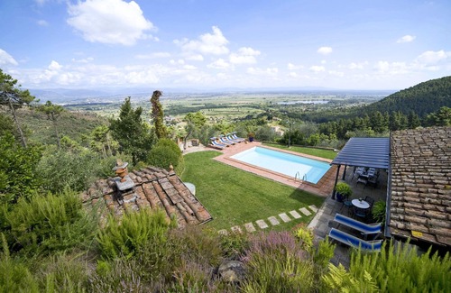 SantʼAndrea di Compito Villa | Maison de vacances privée avec climatisation, WIFI, piscine privée, TV, terrasse, près de Lucques