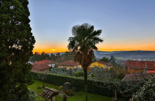 Pergine Valdarno Villa | Maison de vacances privée avec WIFI, climatisation, piscine privée, TV, patio, près de Arezzo