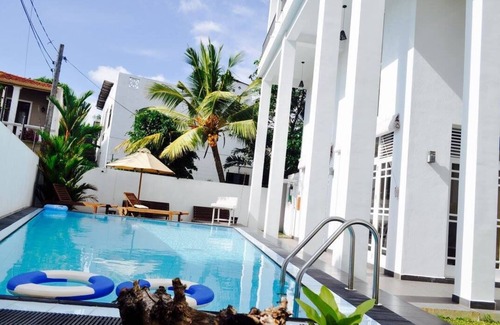 Piliyandala Villa | Villa privée avec vue sur le lac Bolgoda