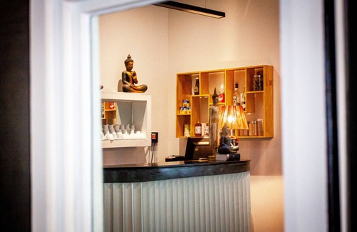 Sangkat Sla Kram Maison | Private Villa with Skybar and Restaurant