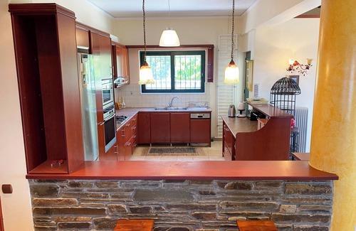 Zakhloritika Villa | Private Villa with Amazing View, Close to both Mountain and Sea!