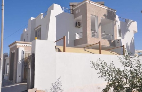 Triffa Villa | Private villa with pool 5 minutes from the beach - Djerba