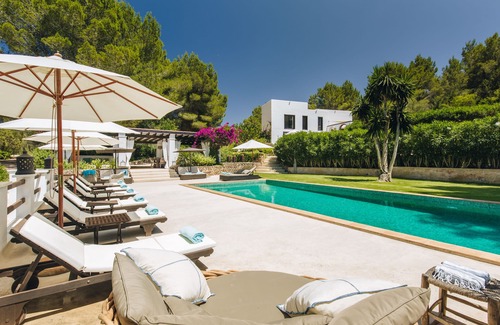 Ibiza Town Villa | Villa privée avec piscine et vue sur mer