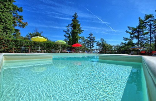 Anghiari Villa | Maison de vacances privée avec piscine privée, WIFI, TV, balcon, vue panoramique, près de Arezzo