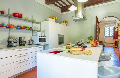 Cortona Villa | Maison de vacances privée avec WIFI, climatisation, piscine, bain à remous, TV, patio