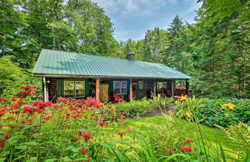 Wilmington Maison | Private Wooded Cabin 7 Mi to Mount Snow!