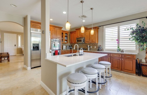Legacy Maison | Private Yard & Fairway View: Phoenix Golf Retreat!