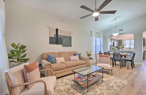 Peoria Maison | Private Yard Sunlit Peoria Vacation Rental!