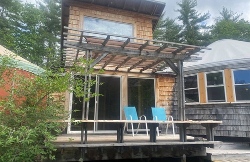 Center Conway Appartement | Private yurt complex near town