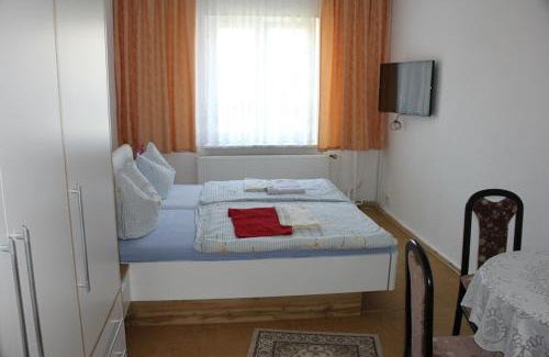 Bad Koesen Appartement | Private Zimmer Große