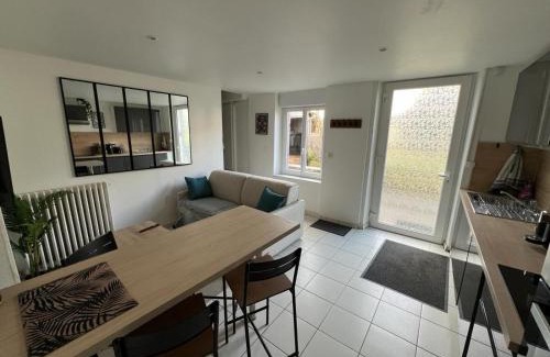 Montaubert - Rille - Saint-Sulpice Appartement | Proche château - Calme, Confortable, Tout équipé
