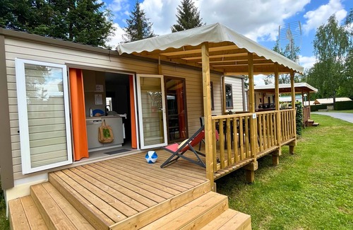 Touquin Maison | Proche Disney & Paris | Camping 4* avec piscine