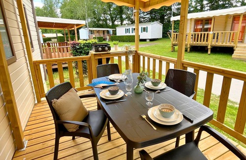 Touquin Maison | Proche Disney & Paris | Camping 4* avec piscine