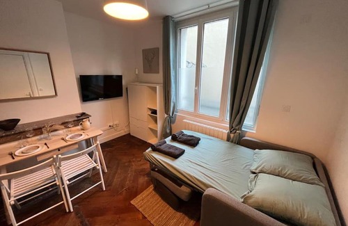 Gare-Jouvenet Appartement | Proche gare - petit studio cosy