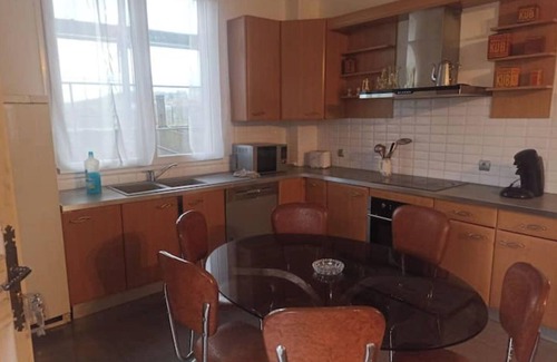Rousson Maison | proche gare Villeneuve sur Yonne